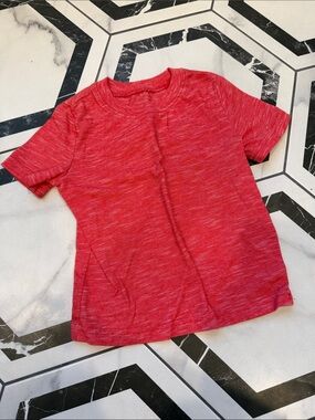 Red Heathered Tee